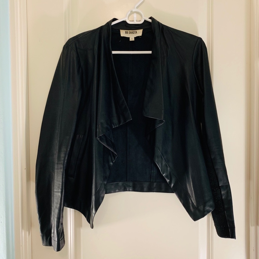 BB Dakota Faux Leather jacket - size small